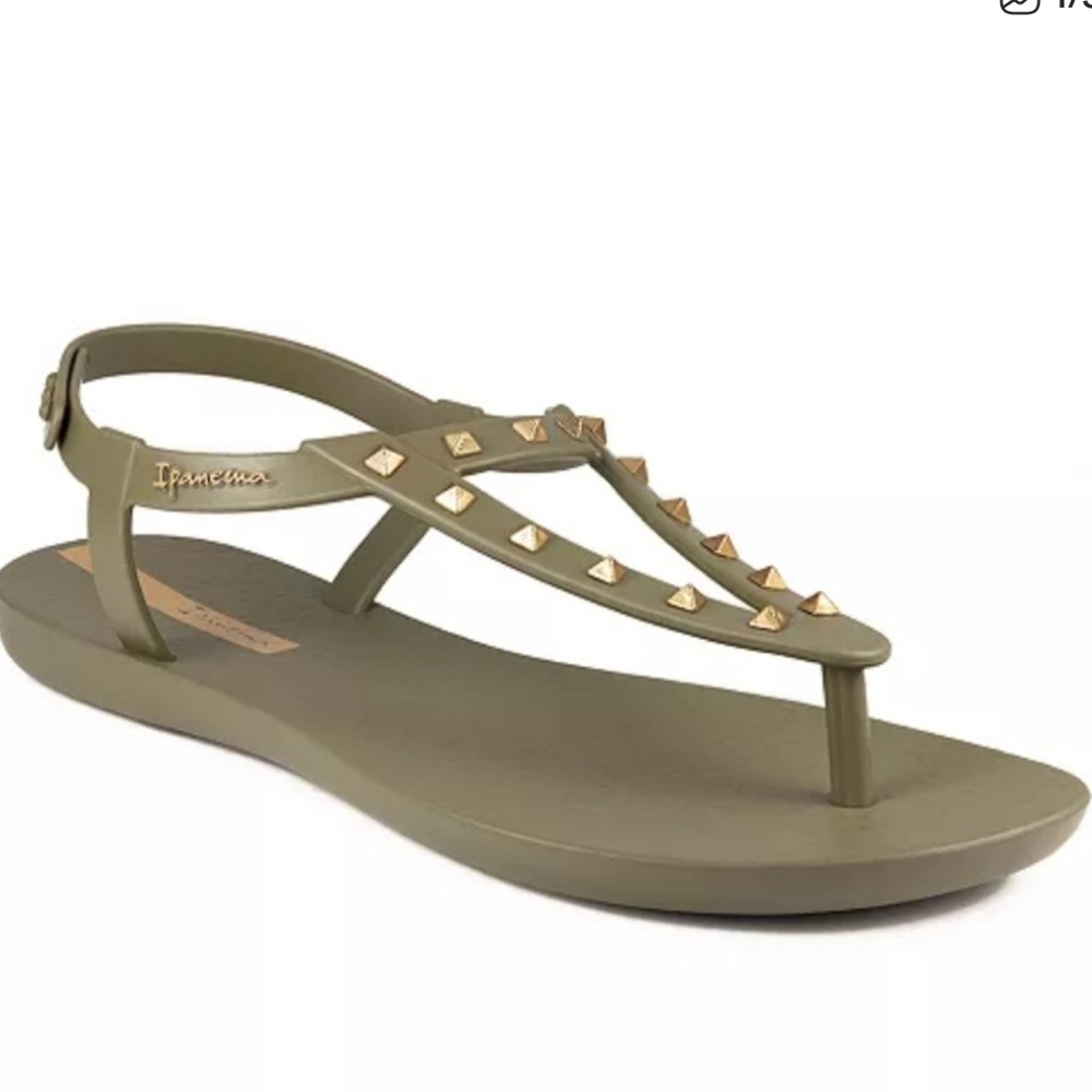 New Ipanema Claus Rockstar Studded Thong Vegan Sandal